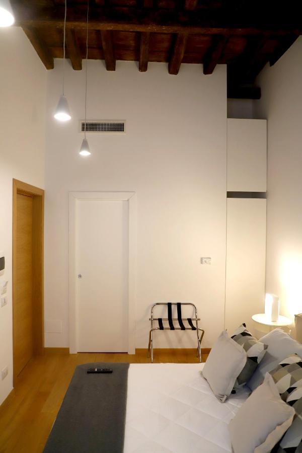 Hotel Vista Borgo Antico Bari Esterno foto